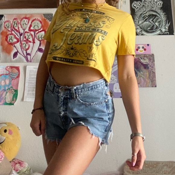 Cropped Tee - Picture 4 of 6